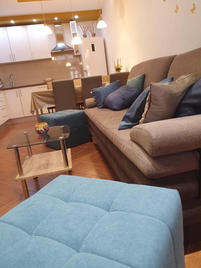Apartments Luxury Oasis Makarska Exterior foto