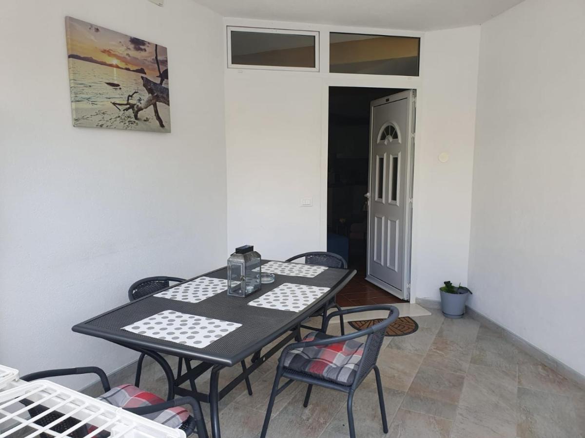 Apartments Luxury Oasis Makarska Exterior foto